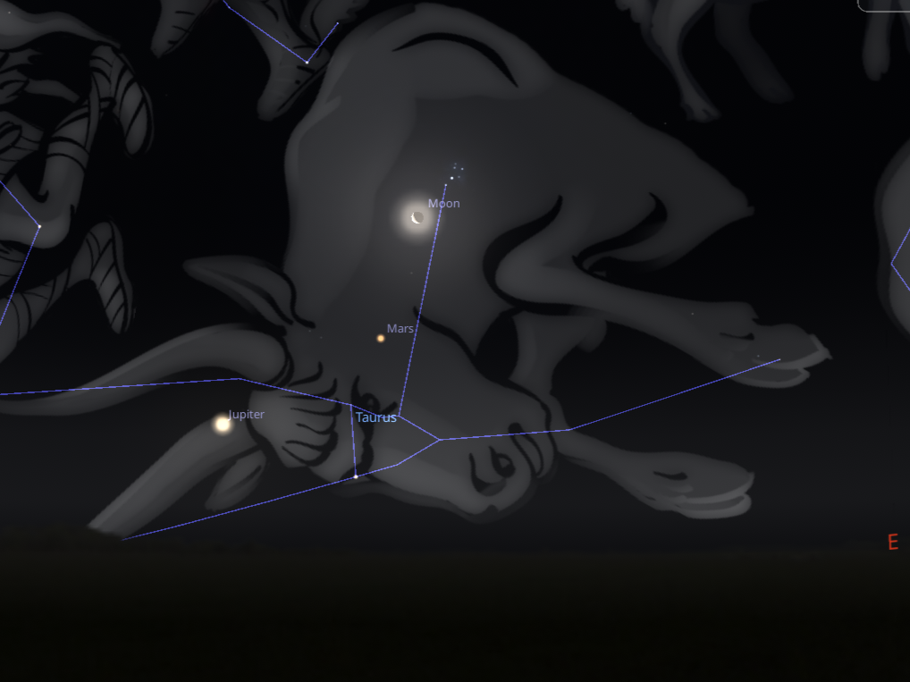 Stellarium screenshot showing the moon near Pleiades